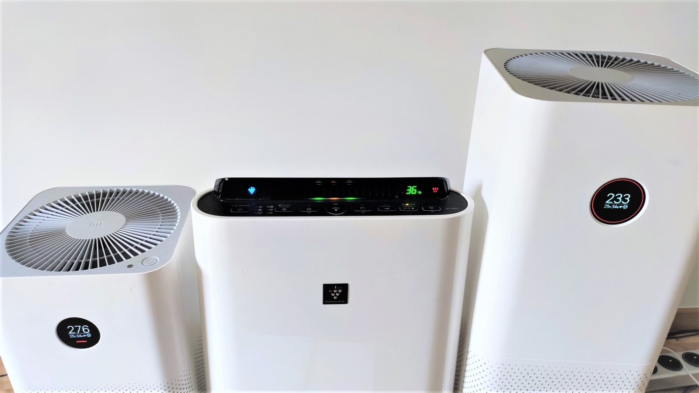 Sharp KC-D40EUW porównanie czujników z Xiaomi kolor zielony pomarańczowy