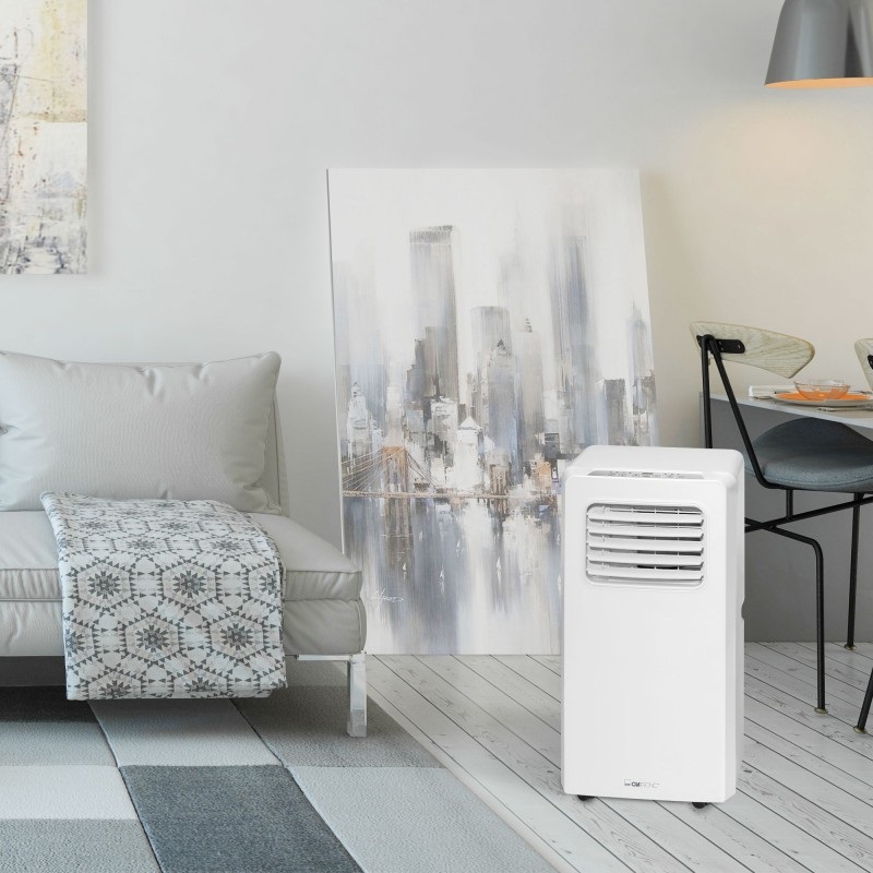 Klimatyzator przenośny Clatronic CL 3671 w pokoju