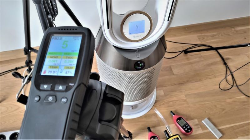 Dyson pomiary PM2.5