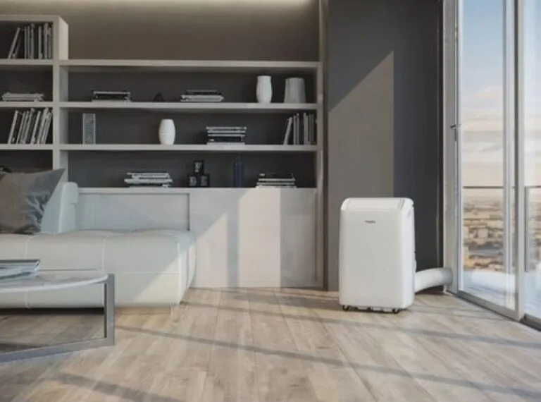 WHIRLPOOL PACF212CO W w salonie