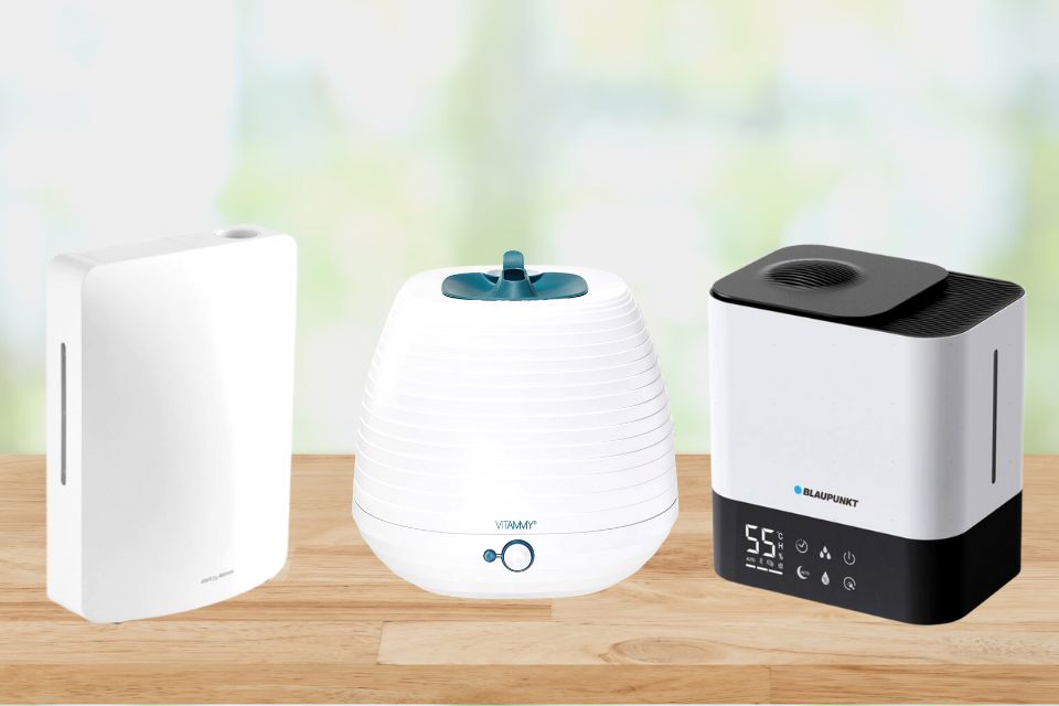 Trzy nawilżacze parowe