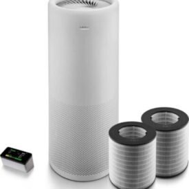 Oczyszczacz powietrza LIFAair LA500 z przodu wraz z filtrami
