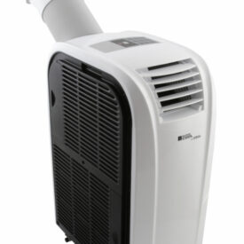 Klimatyzator powietrza Fral SuperCool FSC14 z podłączoną rurą, widoczny pod kątem 45 st.