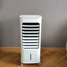 DG1903 klimatyzer w salonie