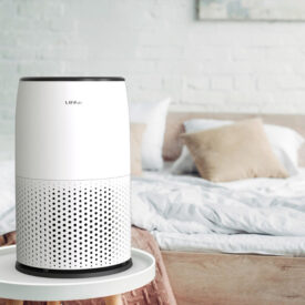 Oczyszczacz powietrza LIFAair LAX200 w sypilani